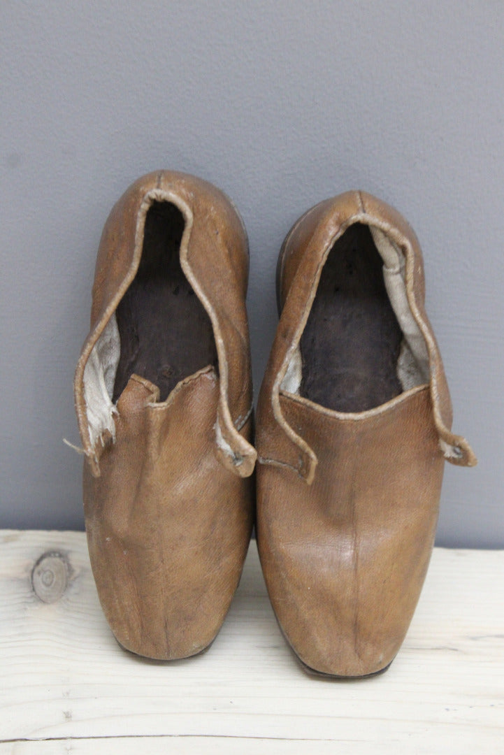 Vintage Hand Made Childs Leather Shoes - Kernow Furniture