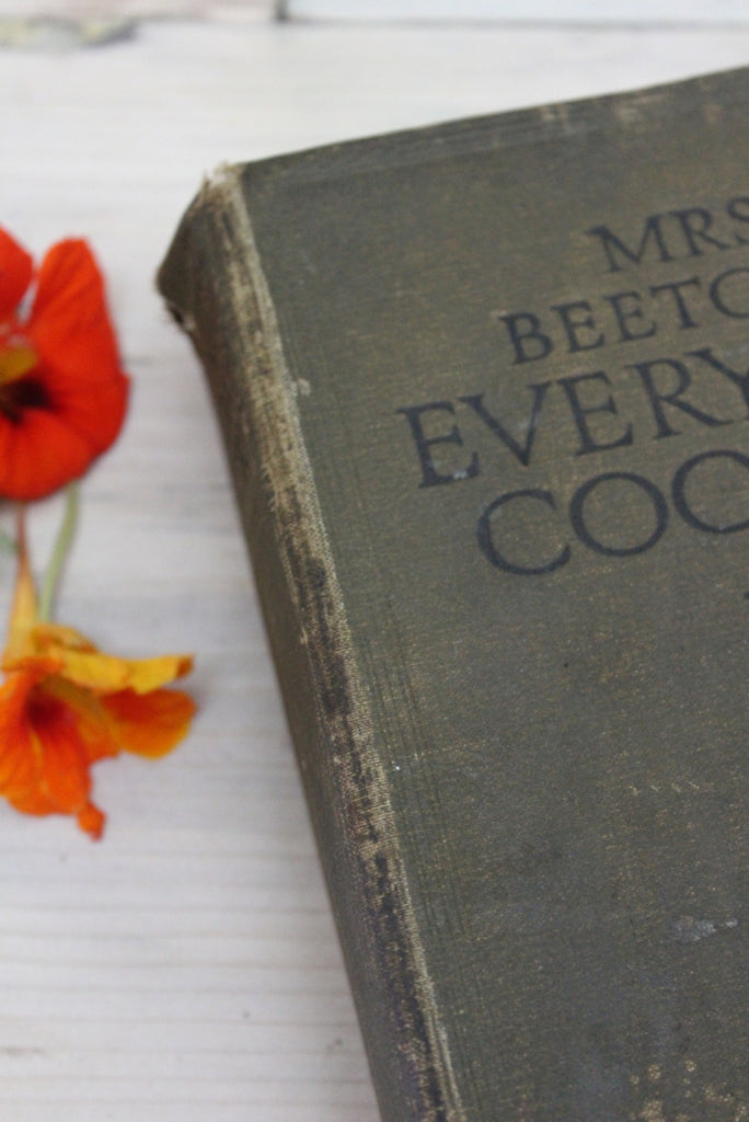 Mrs Beetons Everyday Cookery - Kernow Furniture