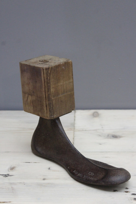 Antique Cast Iron Shoe Last - Kernow Furniture
