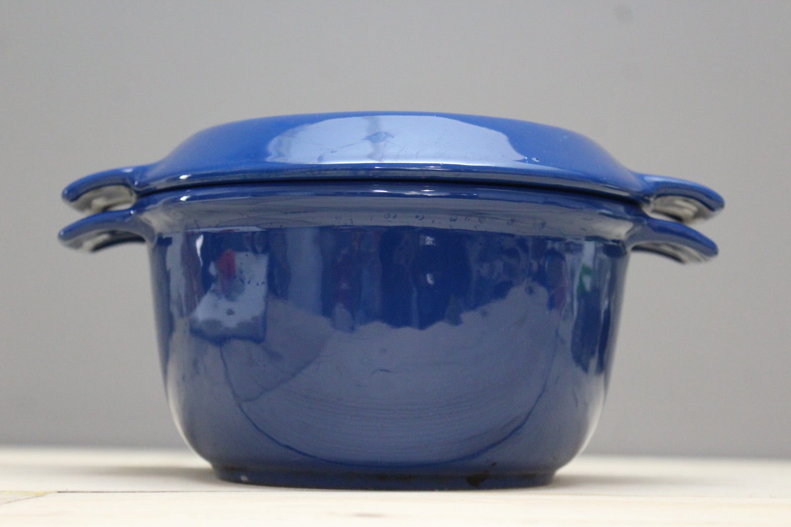 Nacco Denmark Blue Enamel Casserole Dish - Kernow Furniture