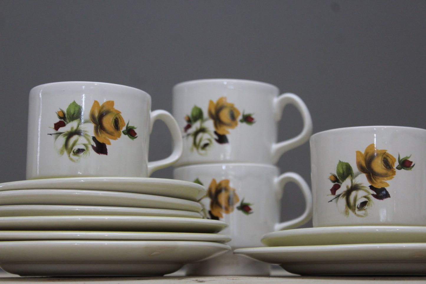 Retro Mustard Floral Tea Set - Kernow Furniture