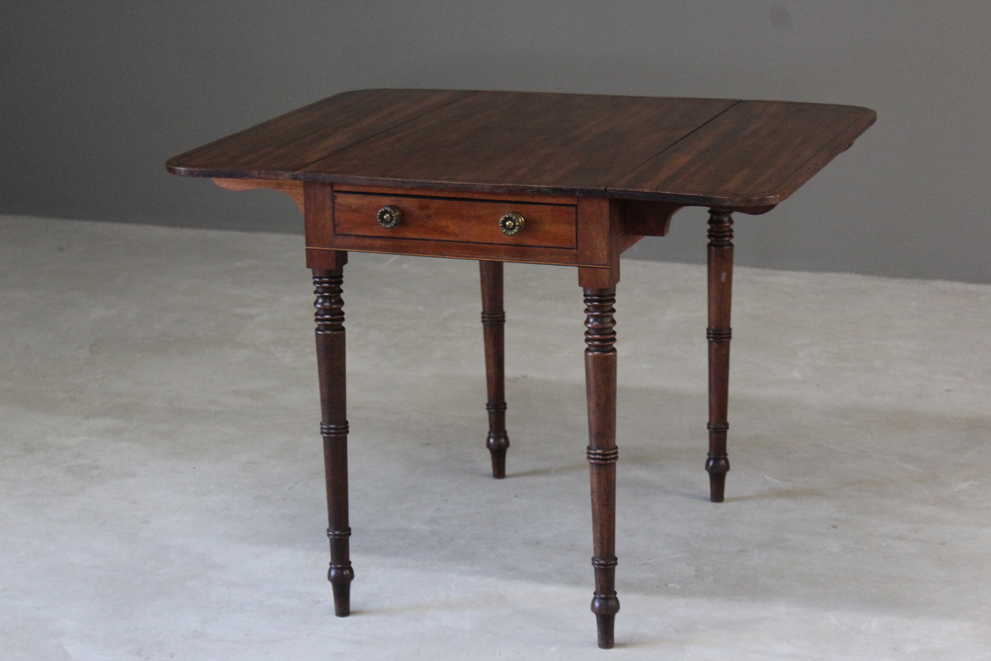 Antique Mahogany Pembroke Table - Kernow Furniture