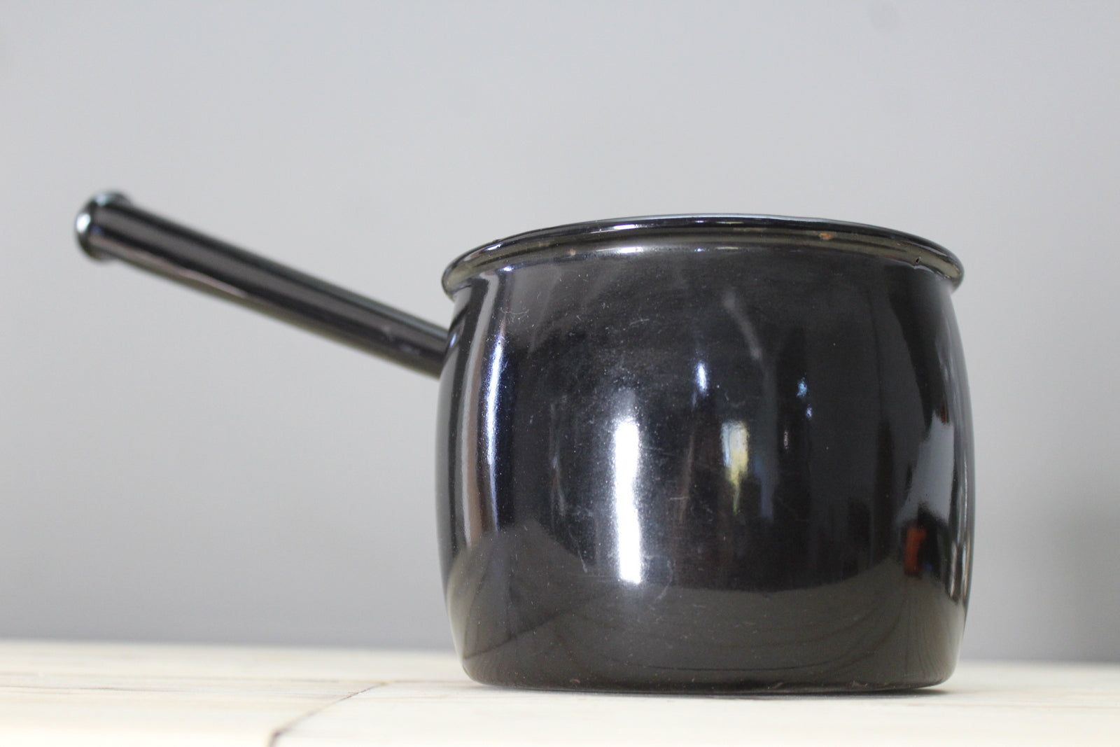 Vintage Black Enamel Saucepan - Kernow Furniture