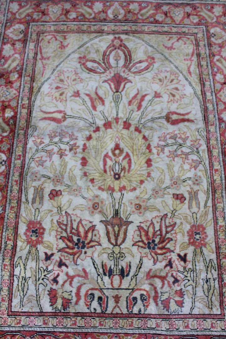 Vintage Persian Wool Rug - Kernow Furniture