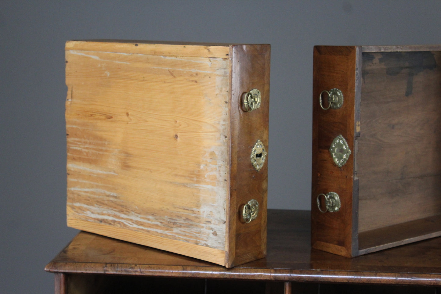 Early 18th Century Walnut Chest of Drawers - Kernow Furniture