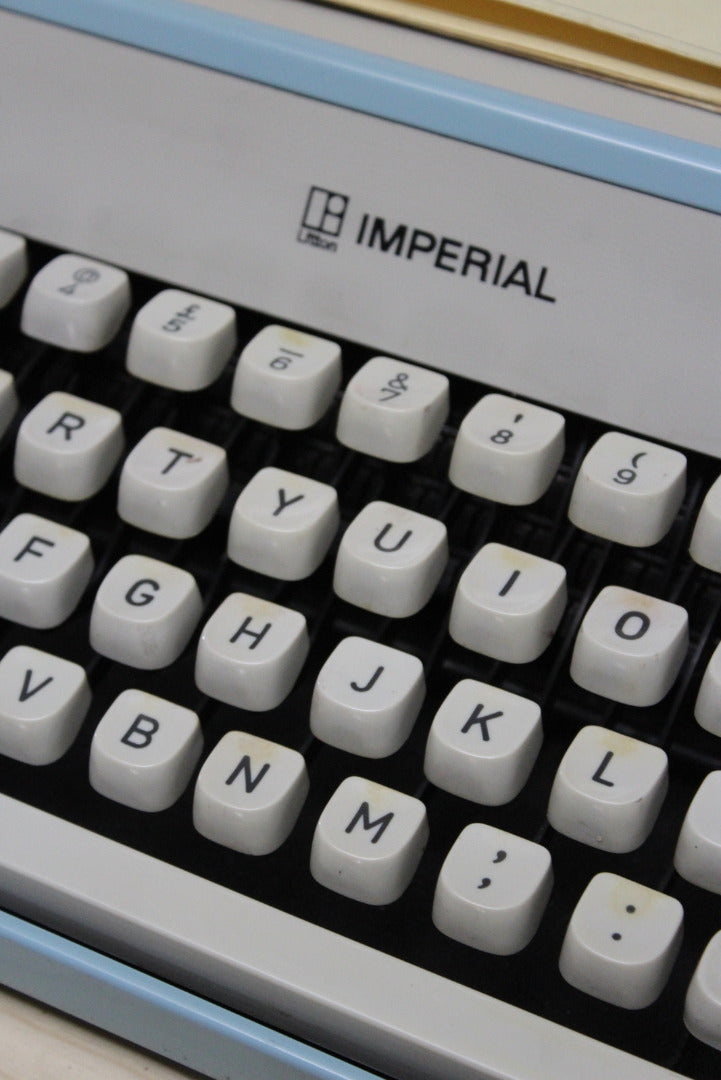 Vintage Imperial Typewriter - Kernow Furniture