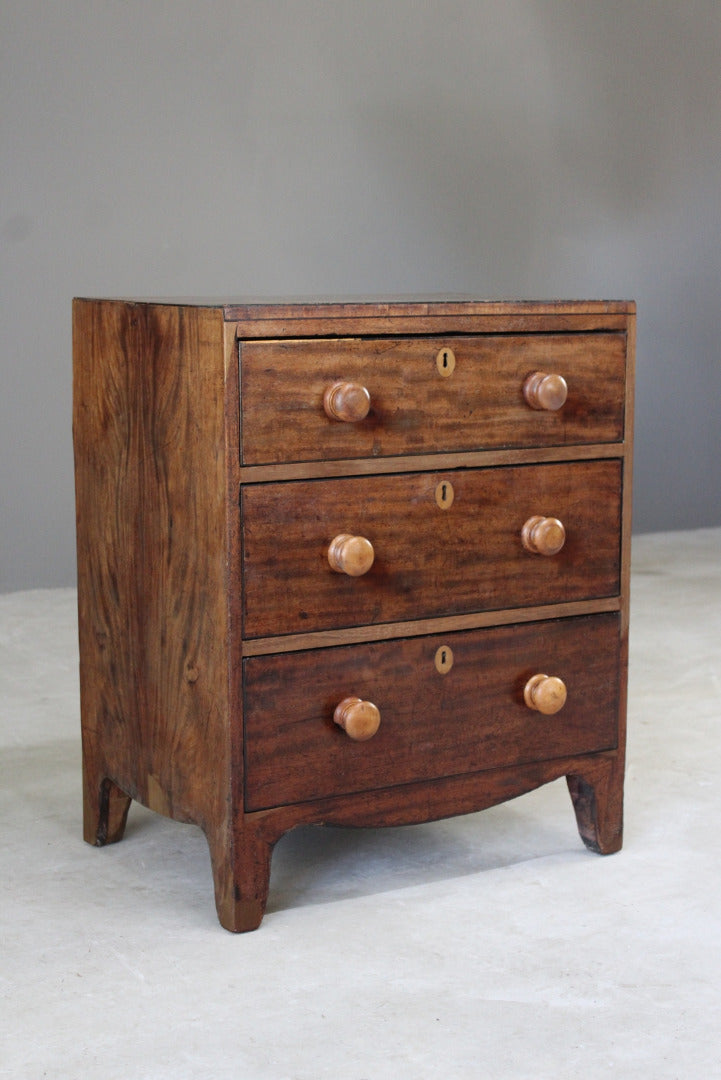 Antique Small Chest of Drawers - Kernow Furniture