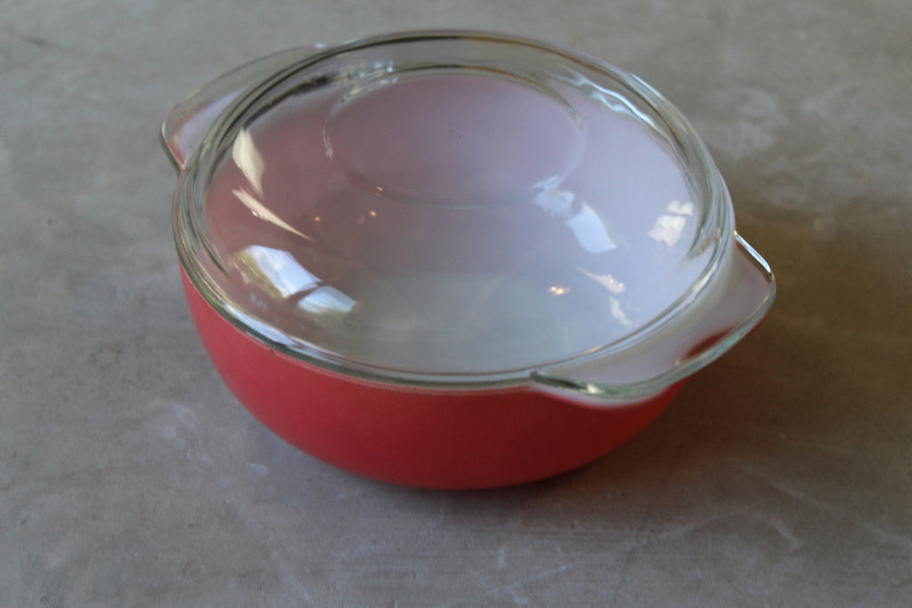 Vintage Pink Pyrex Casserole Dish - Kernow Furniture