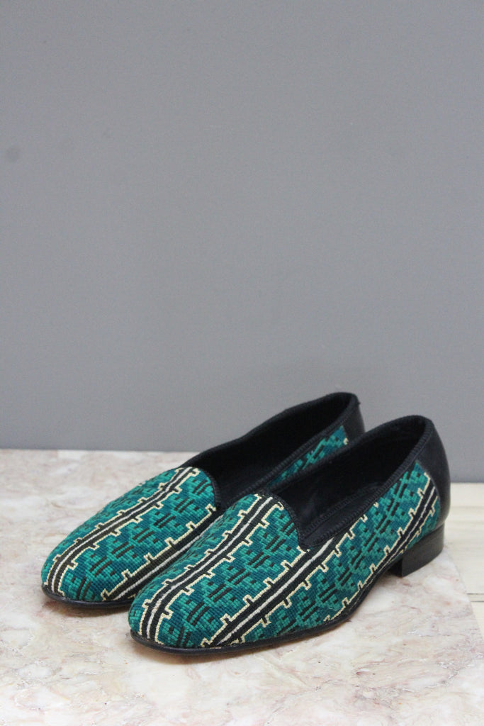 Mens Hand Made Tapestry Slippers - Kernow Furniture