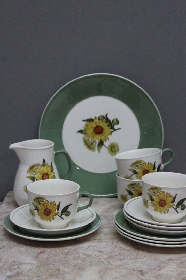 Wedgwood Sunflower China Tea Set - Kernow Furniture