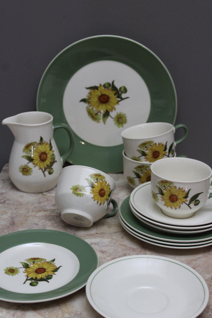 Wedgwood Sunflower China Tea Set - Kernow Furniture