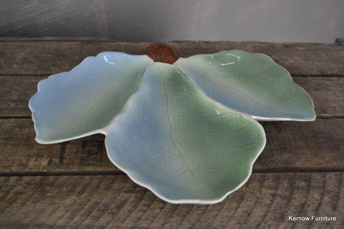 Royal Winton Leaf Dish - Kernow Furniture