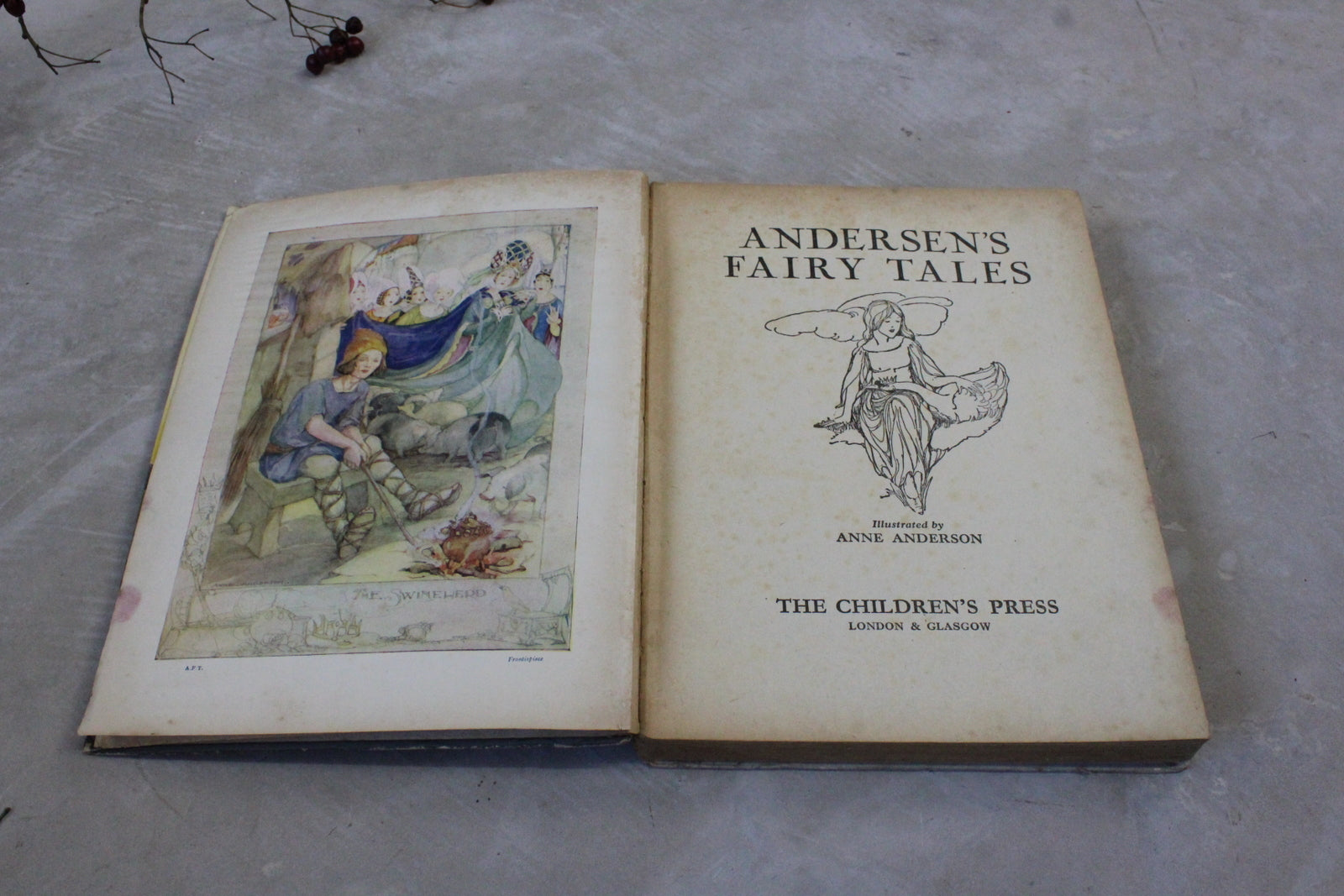 Andersens Fairy Tales - Kernow Furniture