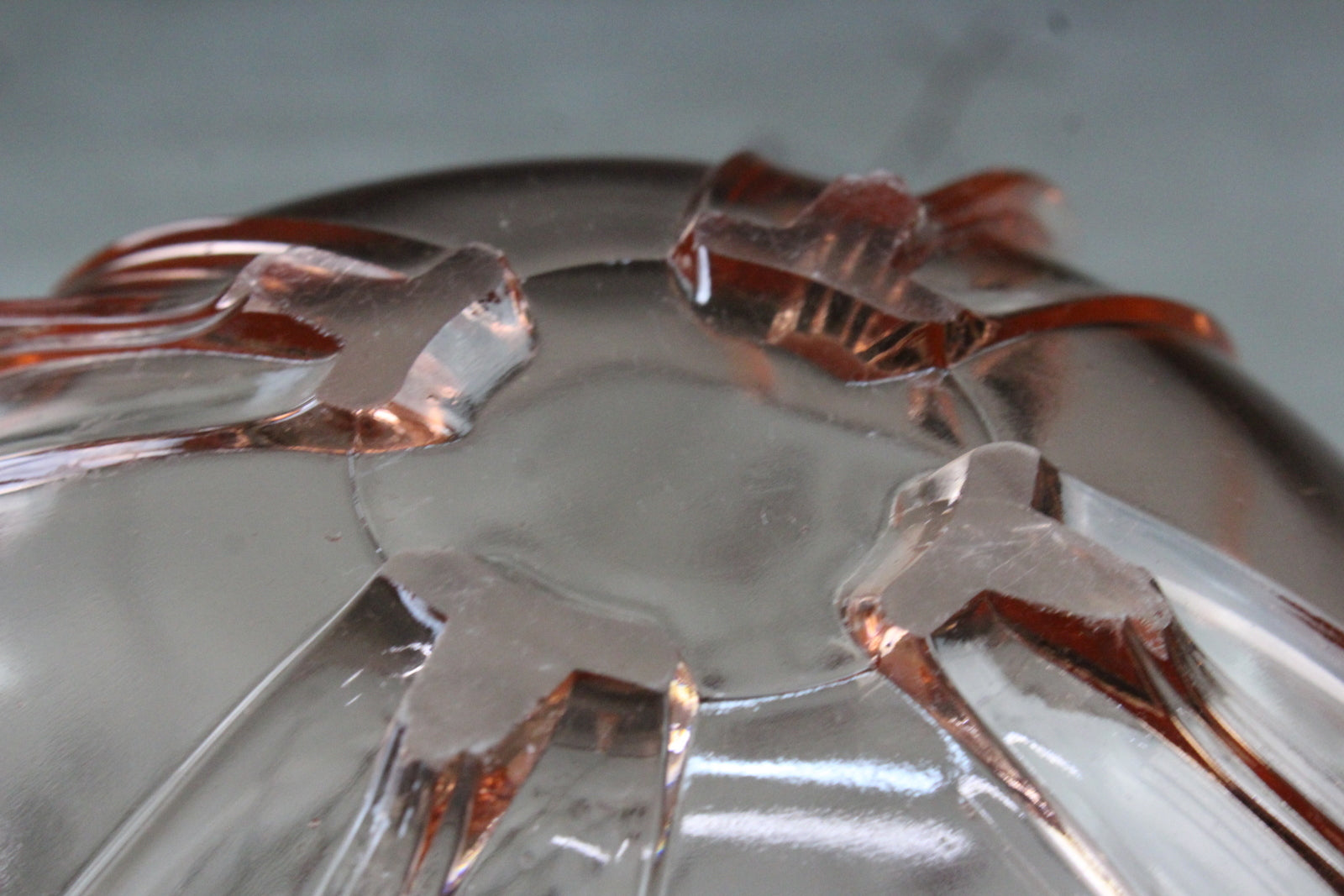 Vintage Pink Glass Serving Bowl - Kernow Furniture