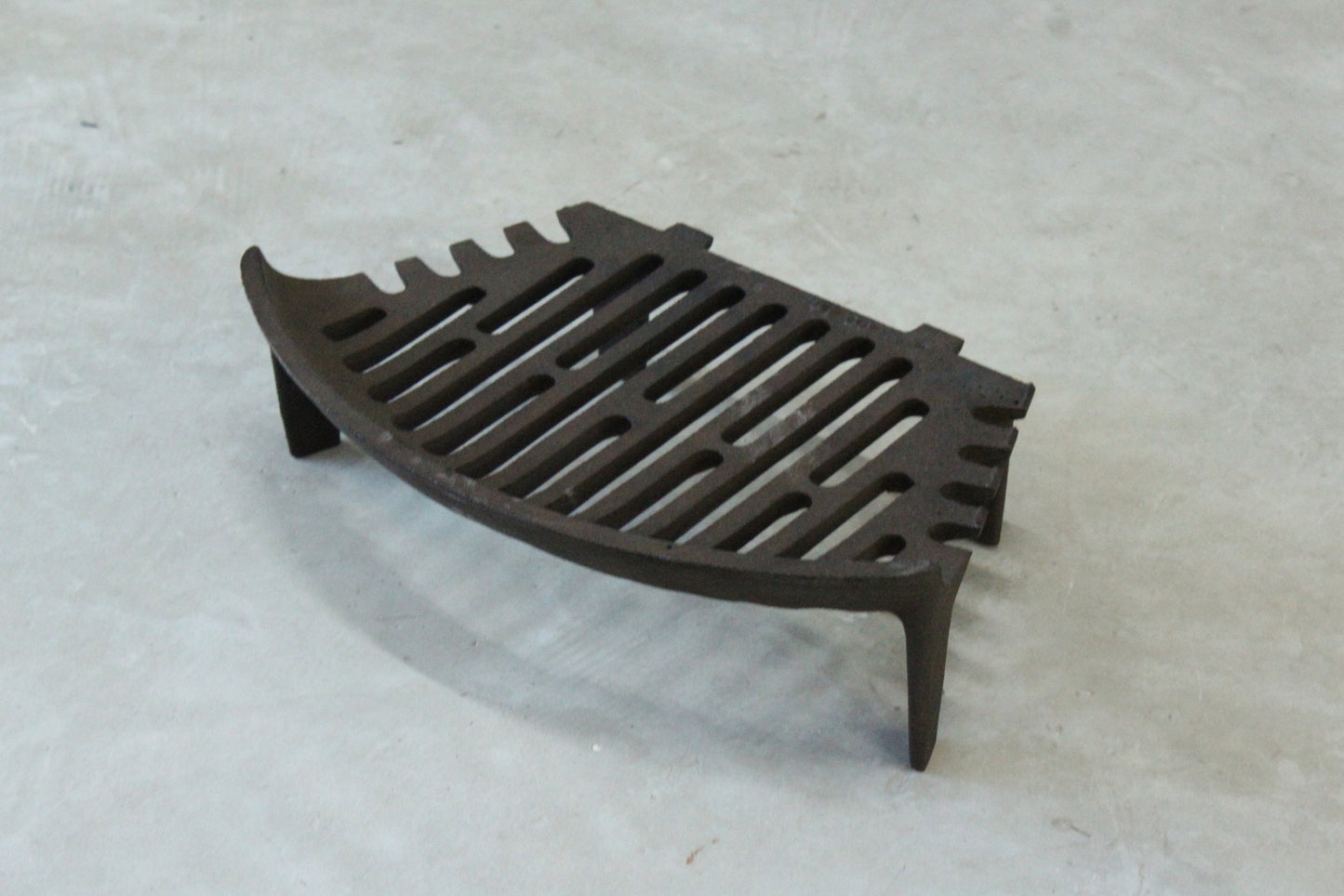 Cast Iron Fire Basket - Kernow Furniture