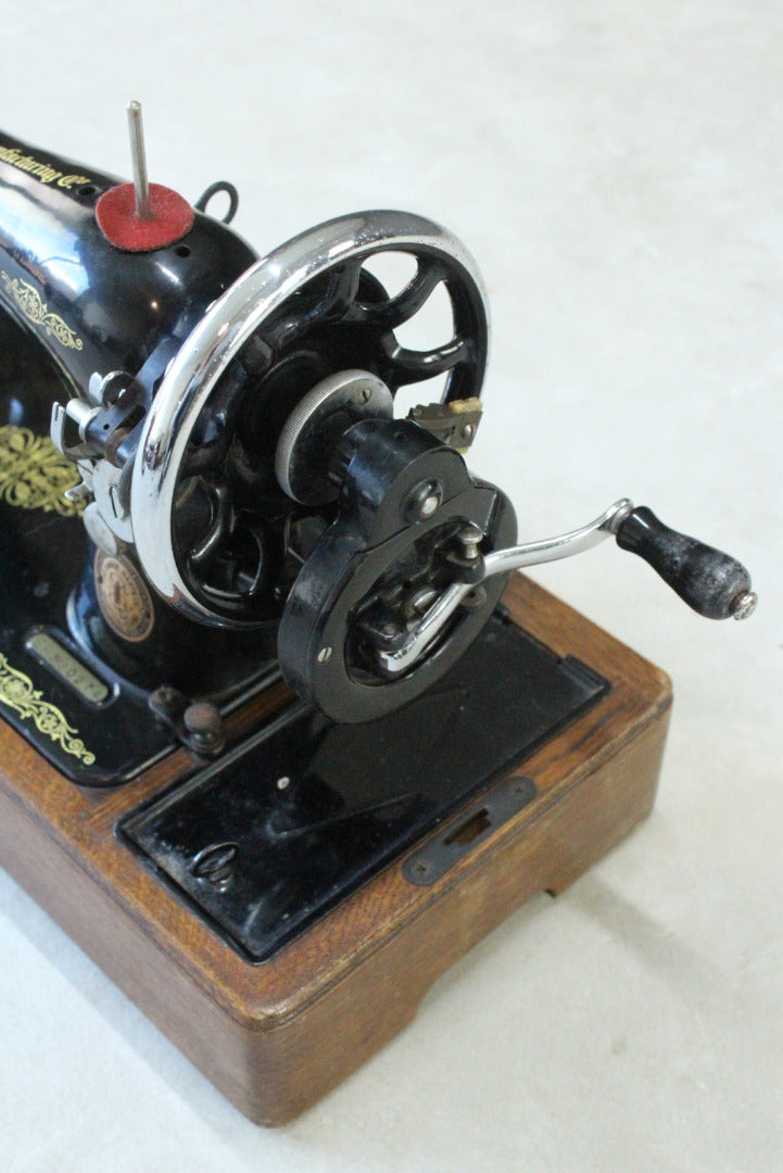 Singer Sewing Machine 99K - Kernow Furniture