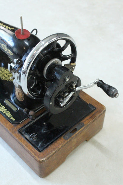 Singer Sewing Machine 99K - Kernow Furniture