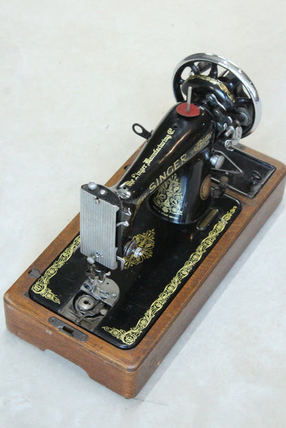 Singer Sewing Machine 99K - Kernow Furniture