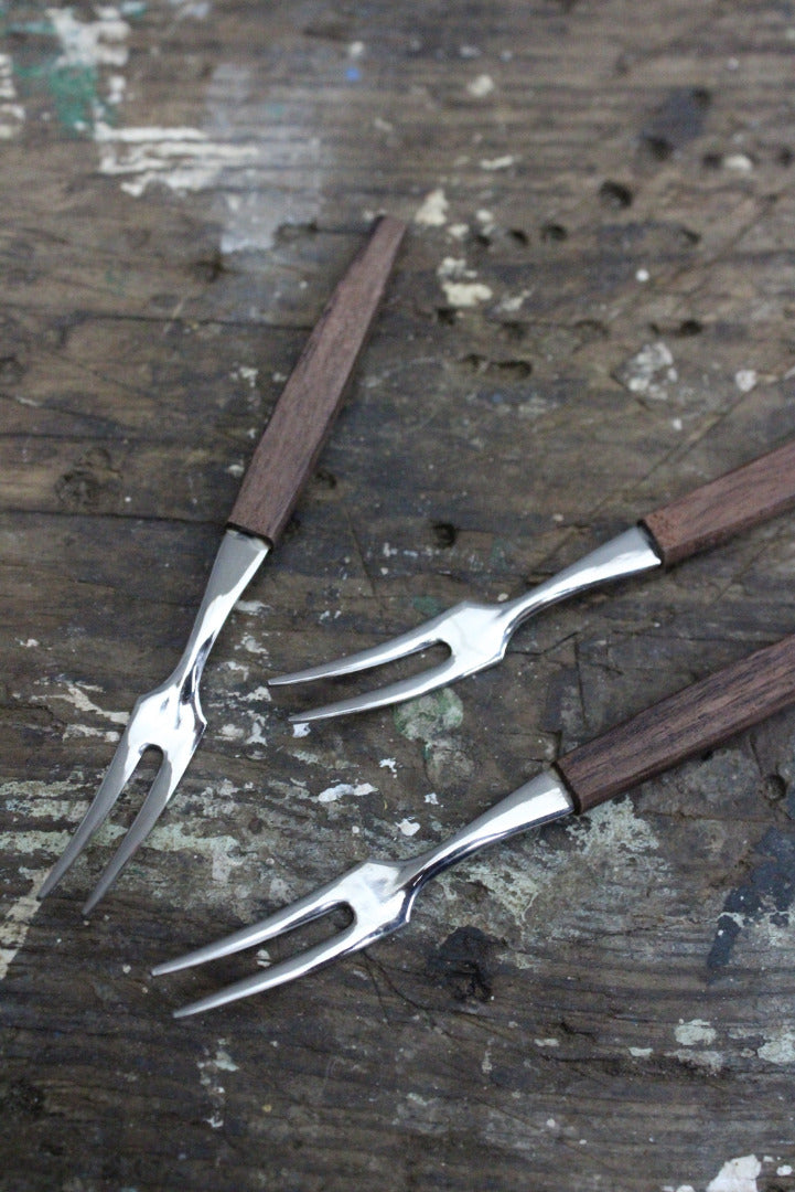 6 Boxed Teak Cocktail Forks - Kernow Furniture