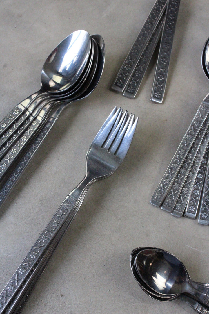 Retro Cutlery Set Korea - Kernow Furniture