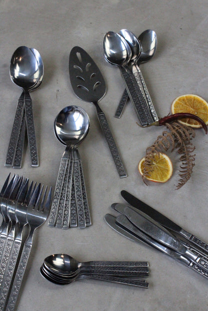 Retro Cutlery Set Korea - Kernow Furniture