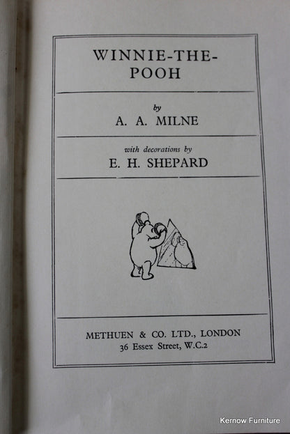 AA Milne Winnie Pooh - Kernow Furniture