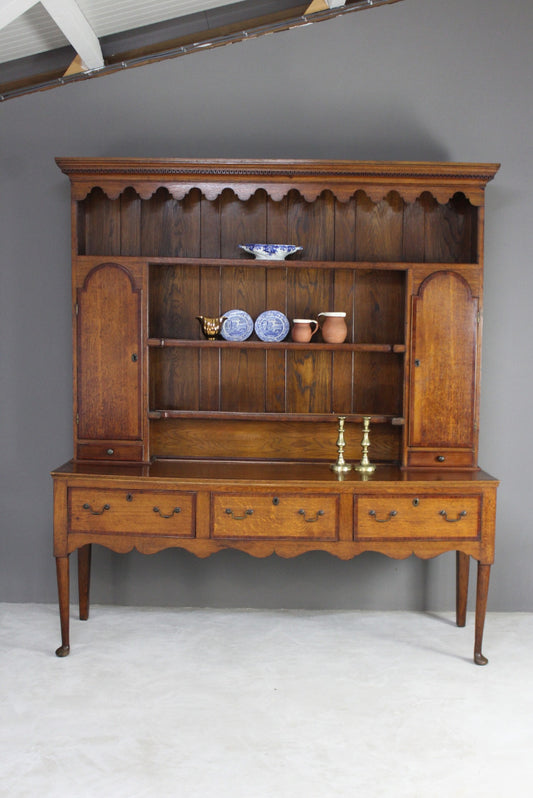 Georgian Style Oak Dresser - Kernow Furniture