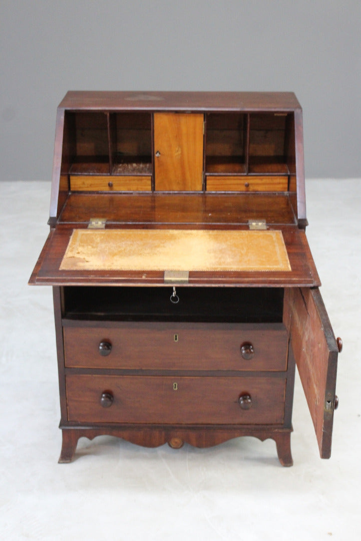 Georgian Mahogany Bureau - Kernow Furniture