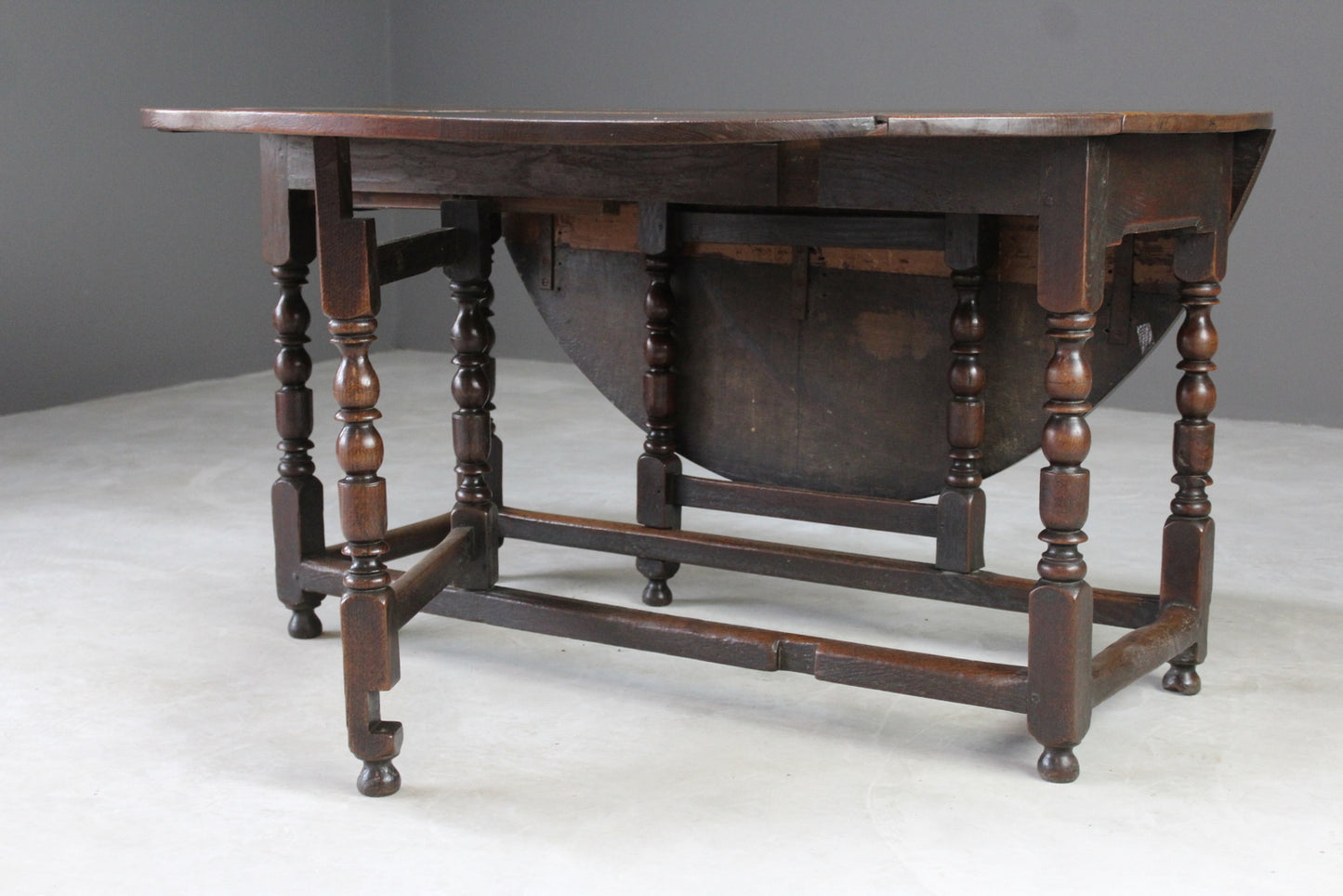 Antique Oak Oval Drop Leaf Dining Table - Kernow Furniture