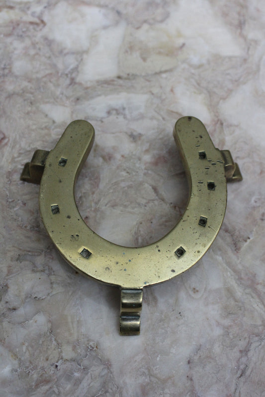 Vintage Brass Horse Shoe Trivet - Kernow Furniture
