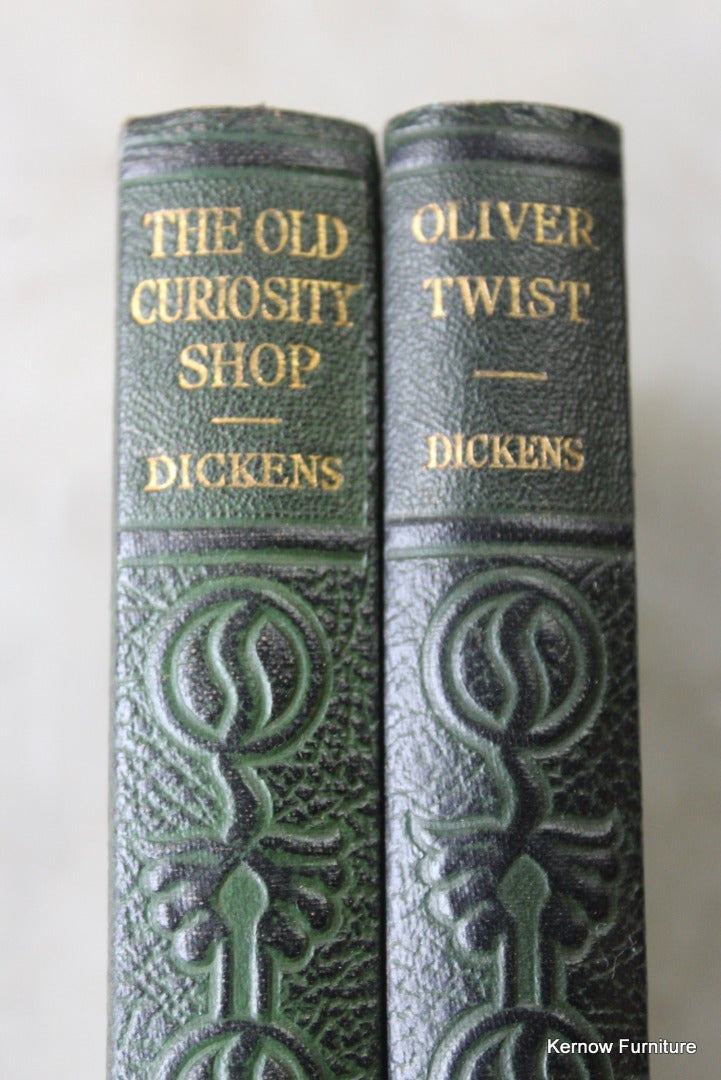 Oliver Twist & The Old Curiosity Shop - Charles Dickens - Kernow Furniture