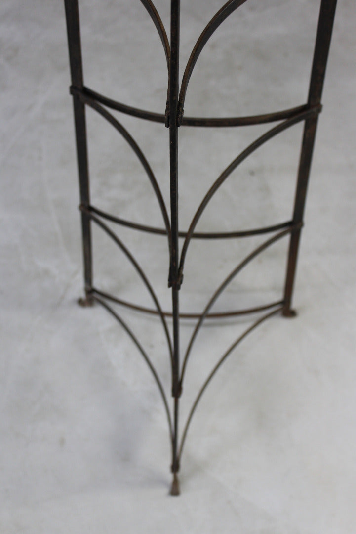 Cast Iron Pan Stand - Kernow Furniture