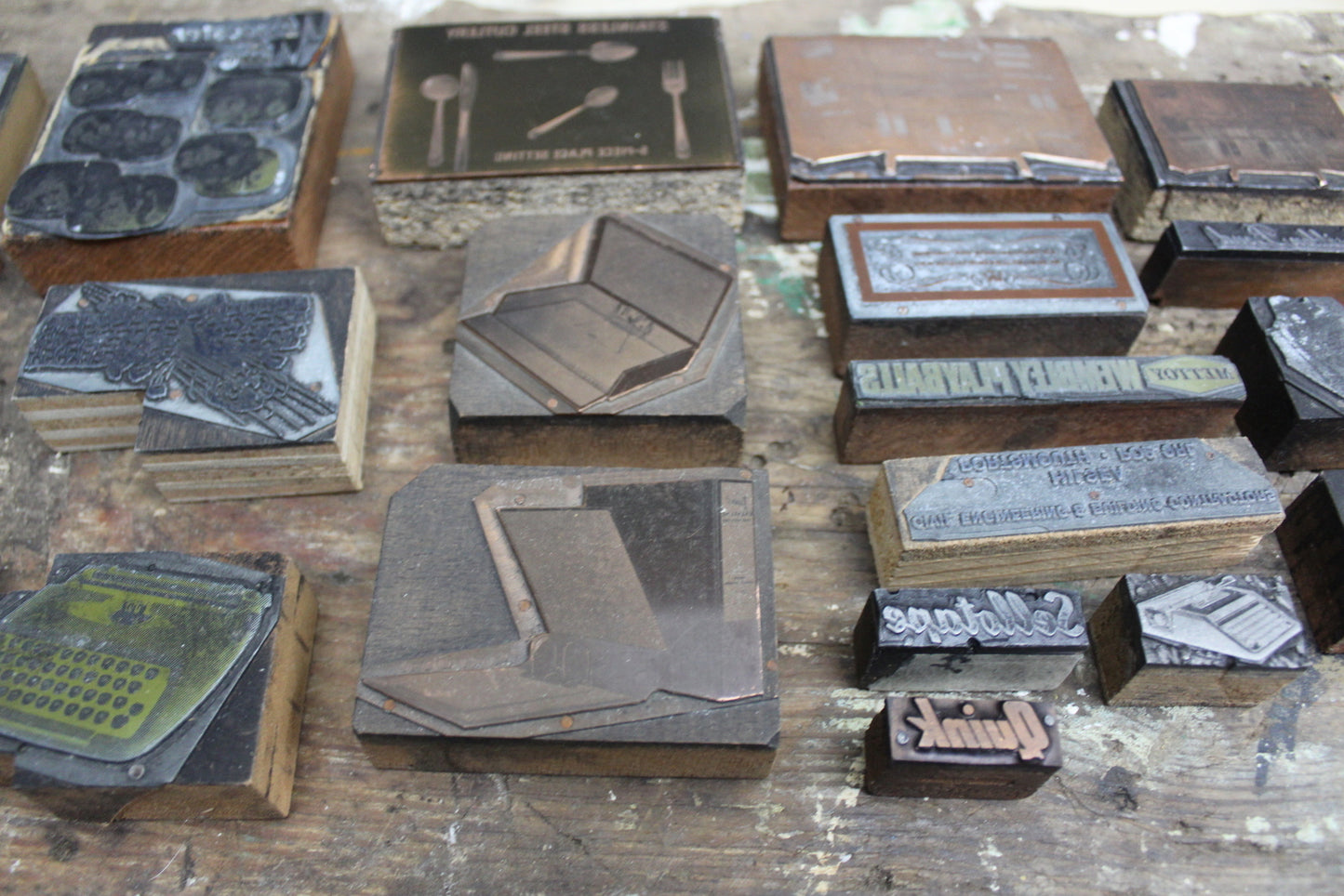 Collection Vintage Printing Blocks - Kernow Furniture