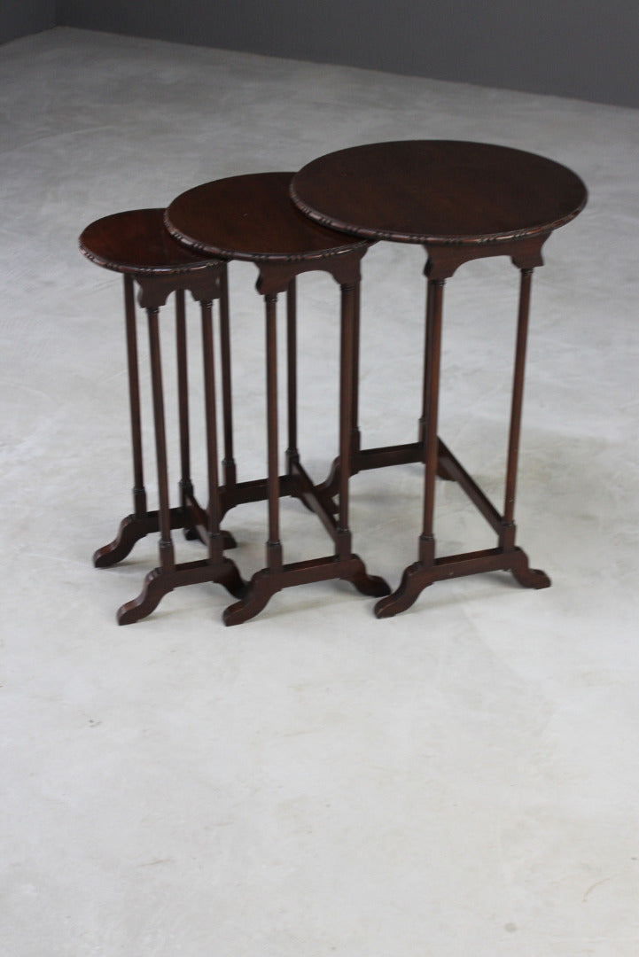 Traditional Style Nest Side Tables - Kernow Furniture