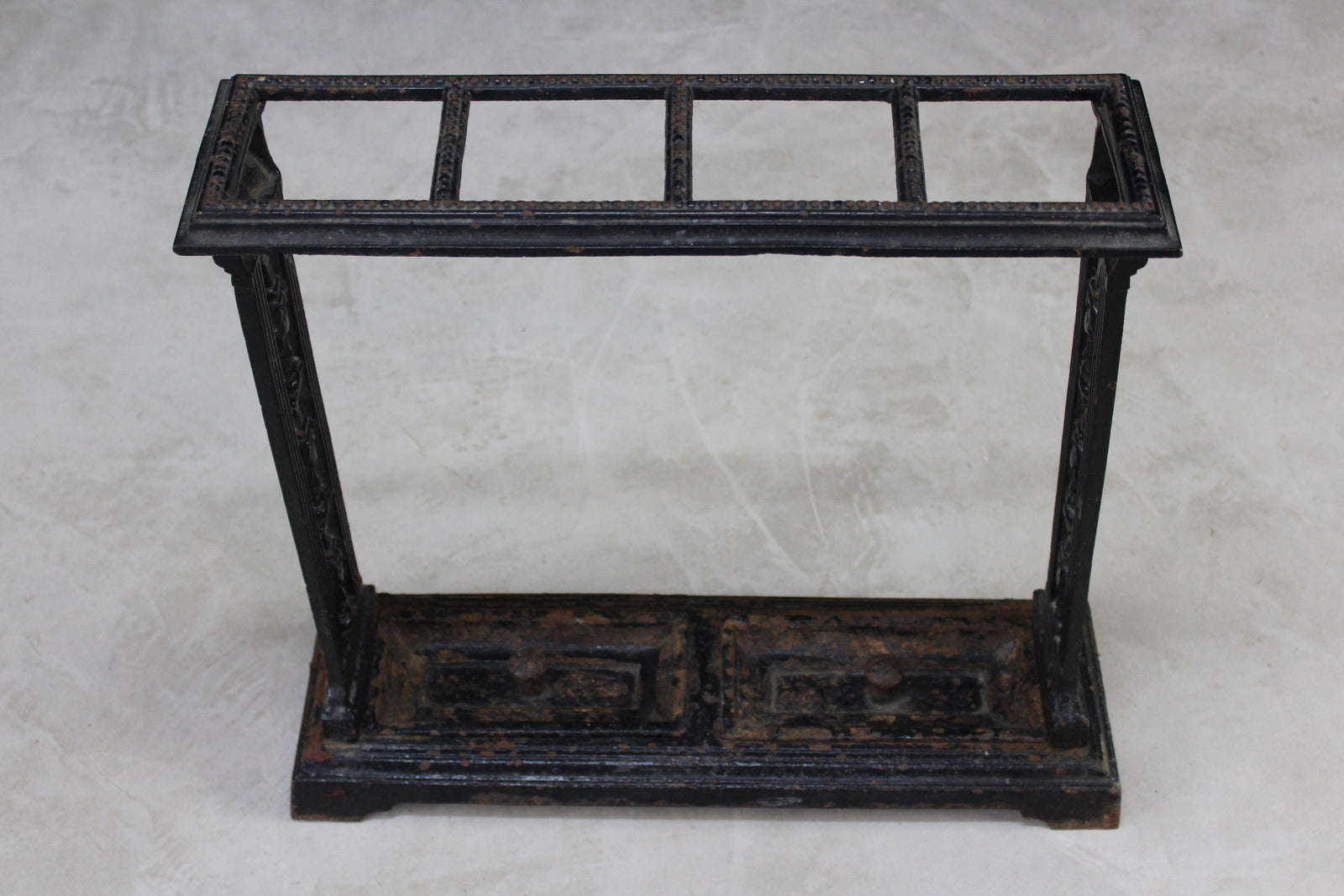 Cast Iron Stick Stand - Kernow Furniture
