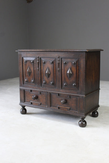 Geometric Oak Mule Chest - Kernow Furniture