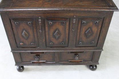 Geometric Oak Mule Chest - Kernow Furniture