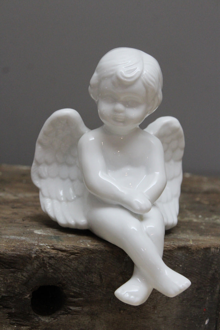 White Ceramic Cherub - Kernow Furniture