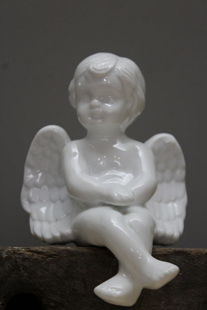 White Ceramic Cherub - Kernow Furniture