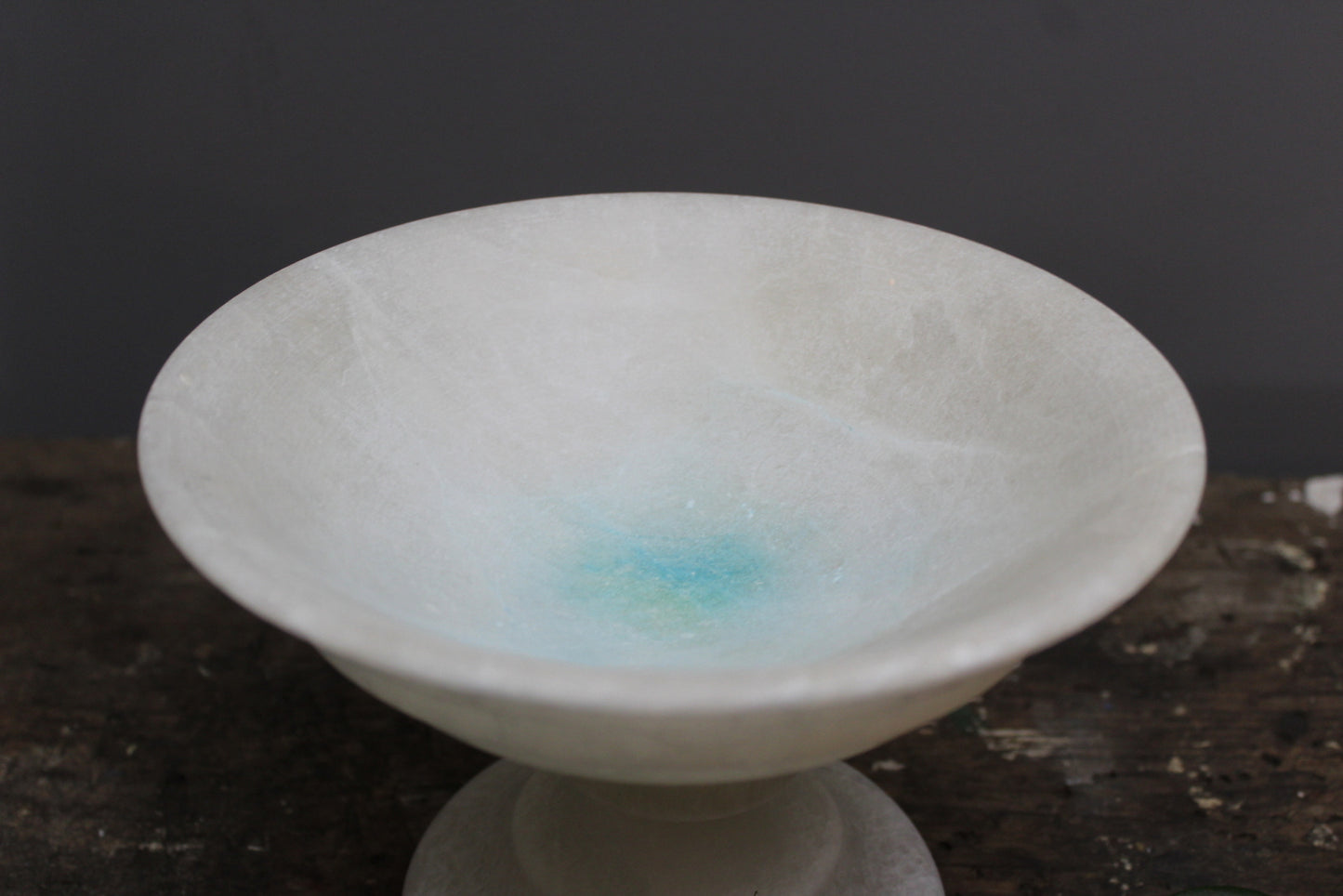 Alabaster Round Stemmed Centrepiece Bowl - Kernow Furniture