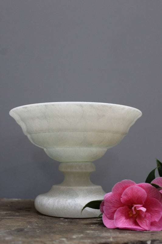 Alabaster Round Stemmed Centrepiece Bowl - Kernow Furniture