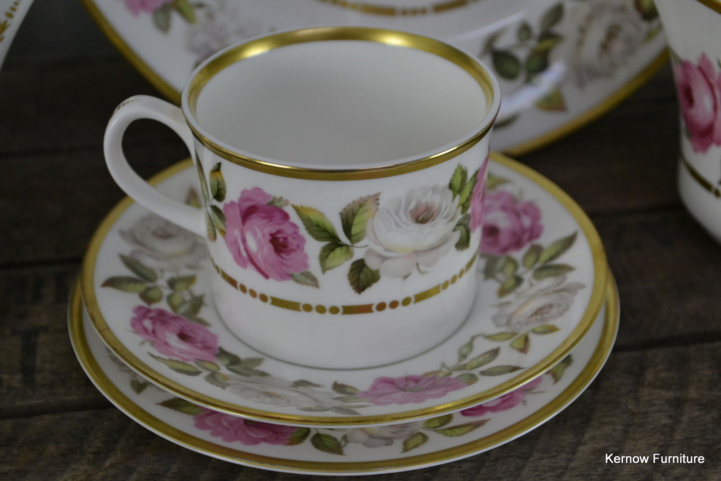 Royal Worcester Royal Garden Bone China Tea set - Kernow Furniture