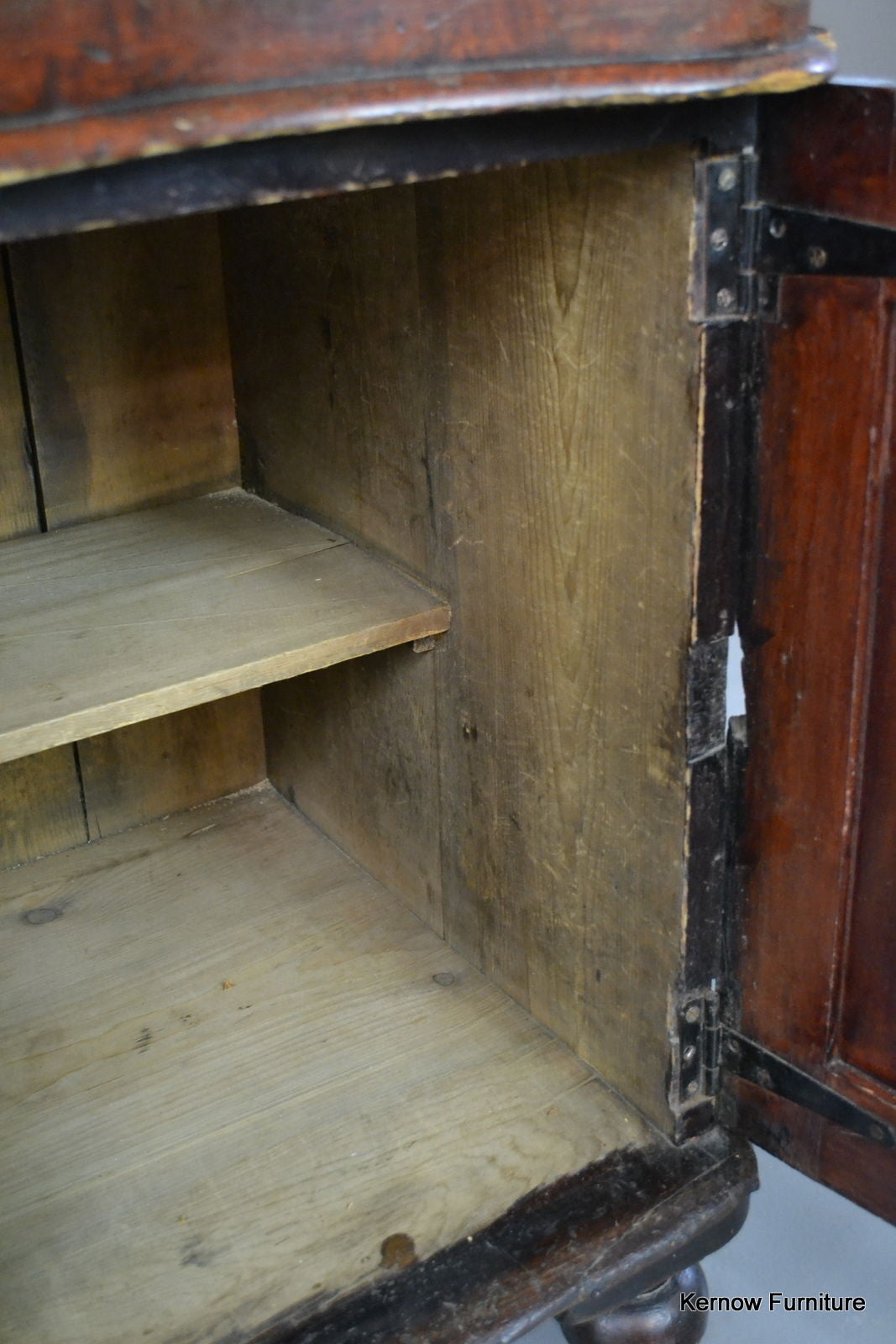 Well Worn Rustic Mahogany Mirror Back Sideboard - Kernow Furniture