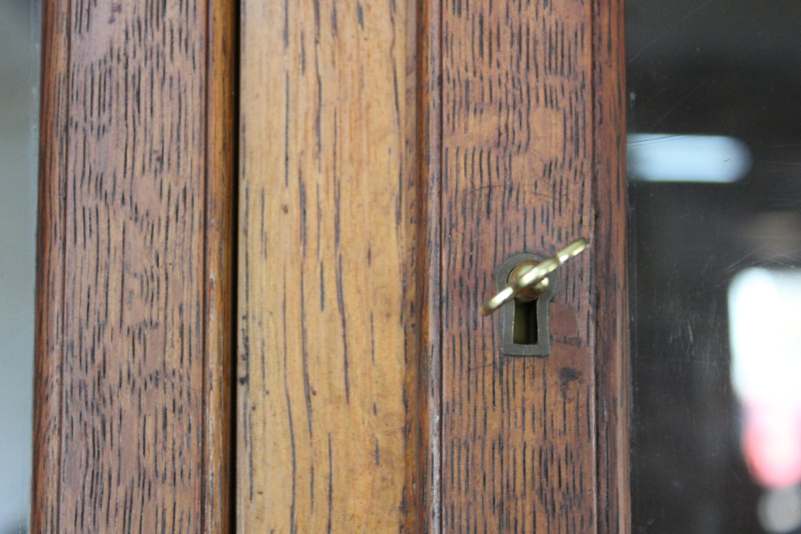 Georgian Style Oak Dresser - Kernow Furniture