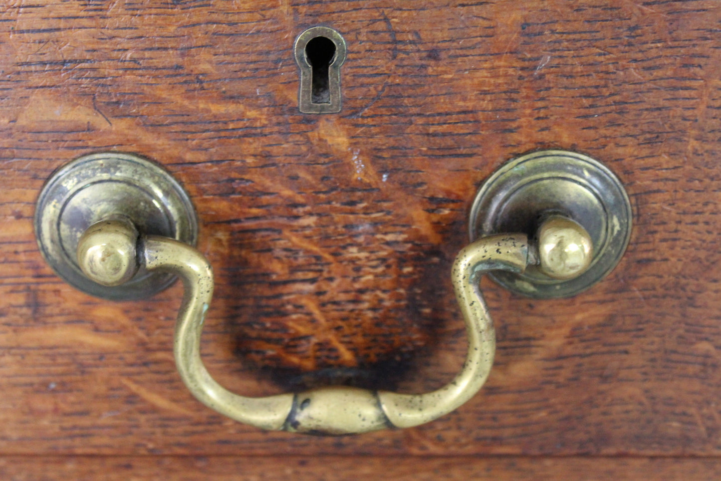 Georgian Style Oak Dresser - Kernow Furniture