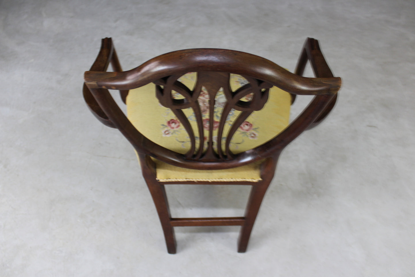 Single Hepplewhite Style Carver Chair - Kernow Furniture