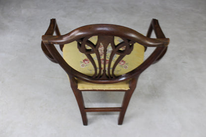 Single Hepplewhite Style Carver Chair - Kernow Furniture