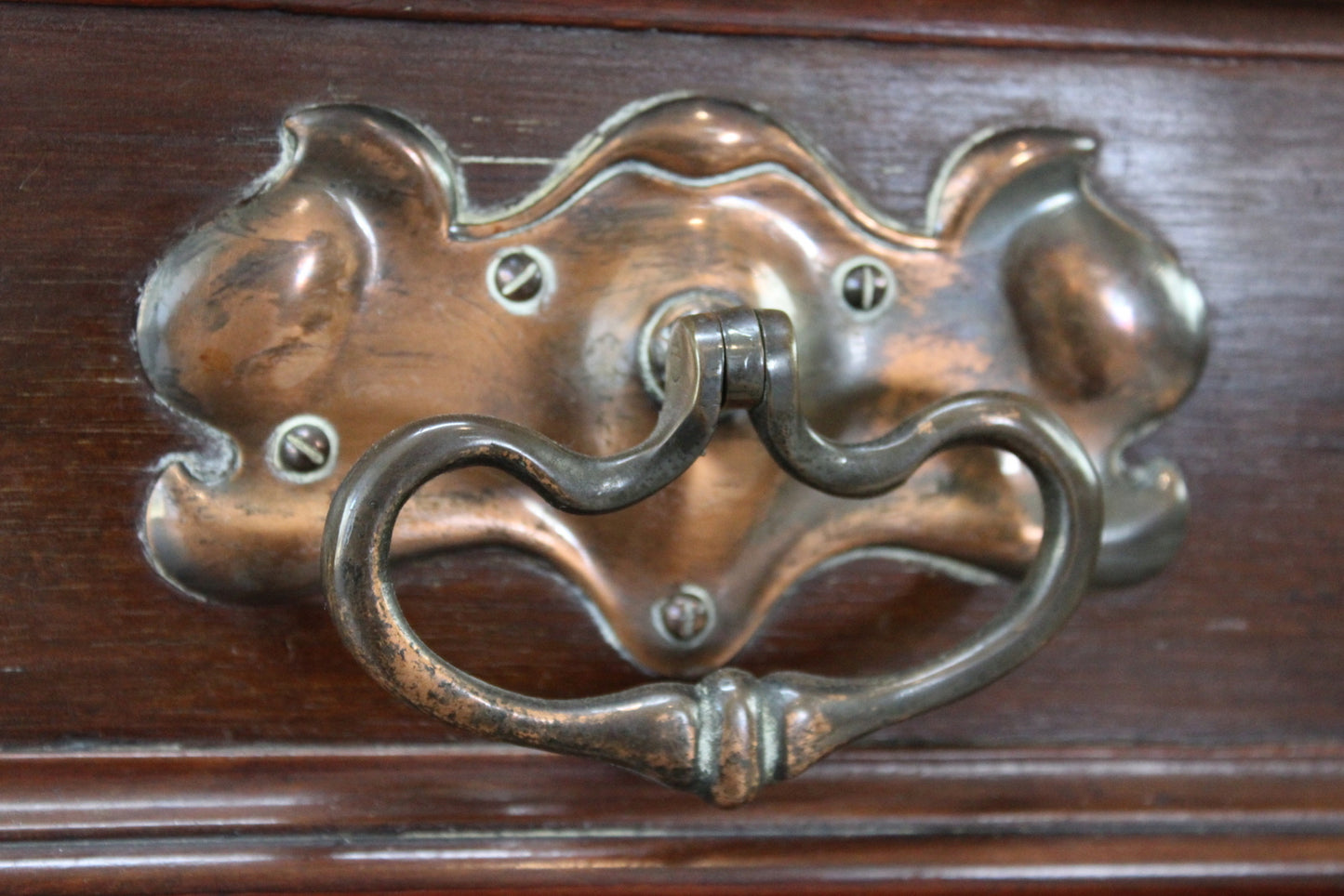 Antique Edwardian Walnut Sideboard - Kernow Furniture