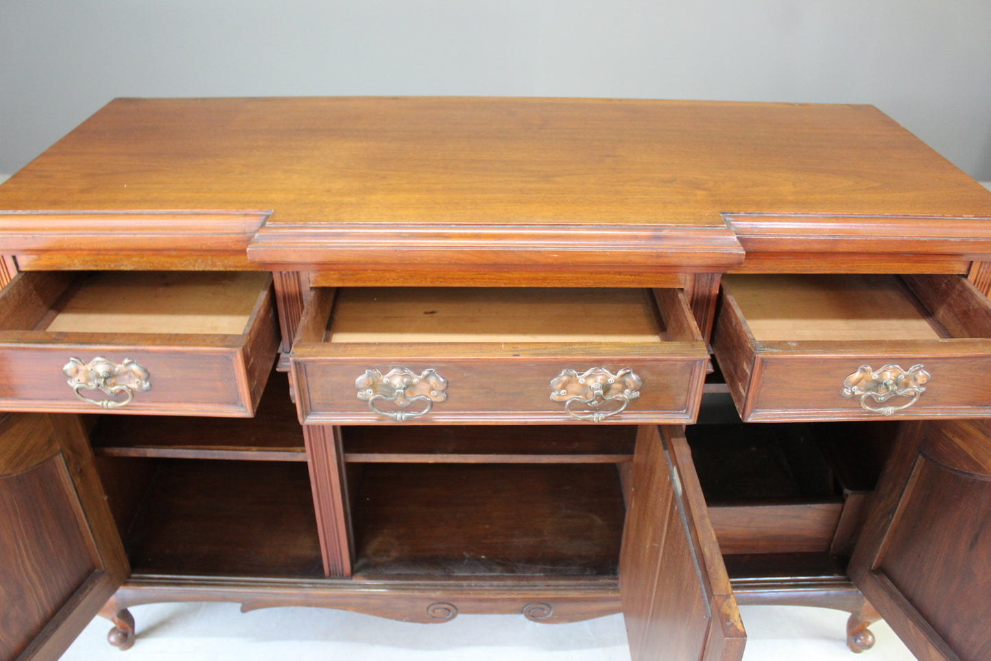 Antique Edwardian Walnut Sideboard - Kernow Furniture