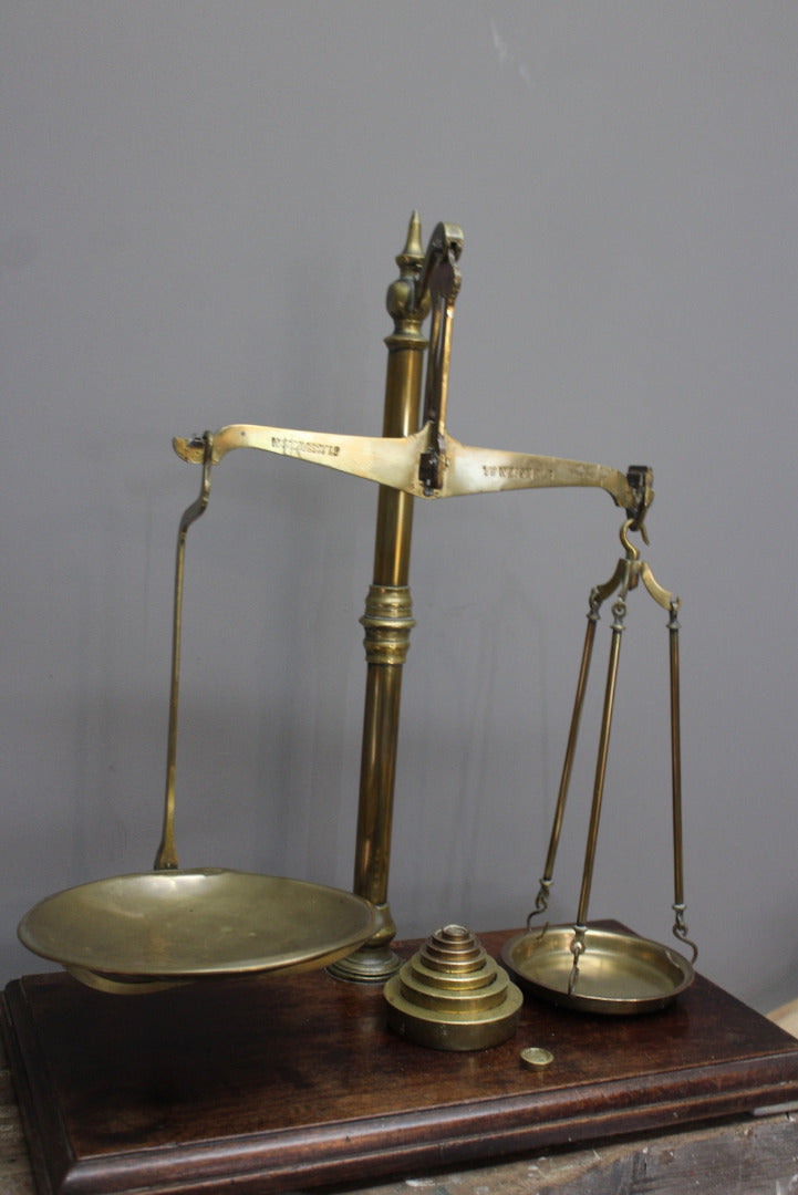 W&T Brass Avery Balance Scales - Kernow Furniture